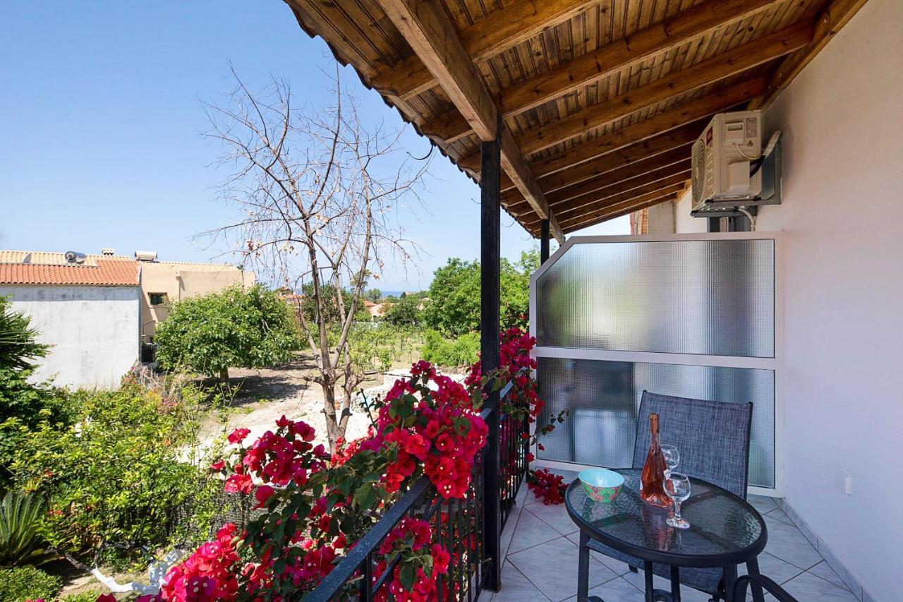 Irini Apartments And Studios Agios Gordios  Luaran gambar